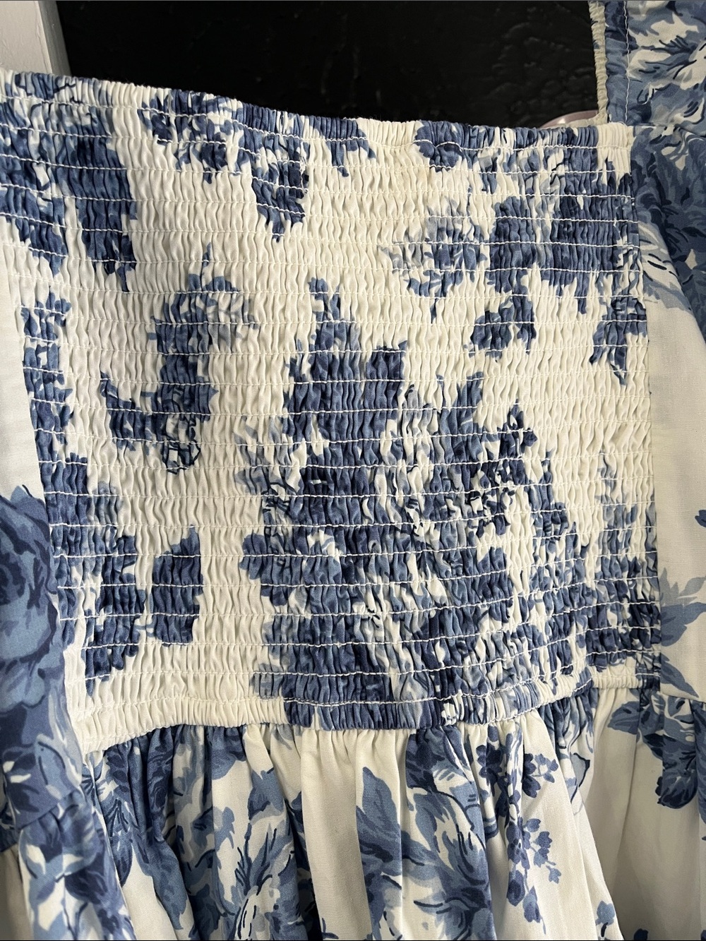 Abercrombie & Fitch Emerson Blue Floral Puff-Sleeve Midi - Picture 7 of 10
